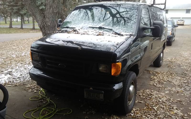 2006 Ford Van 1-Ton E350