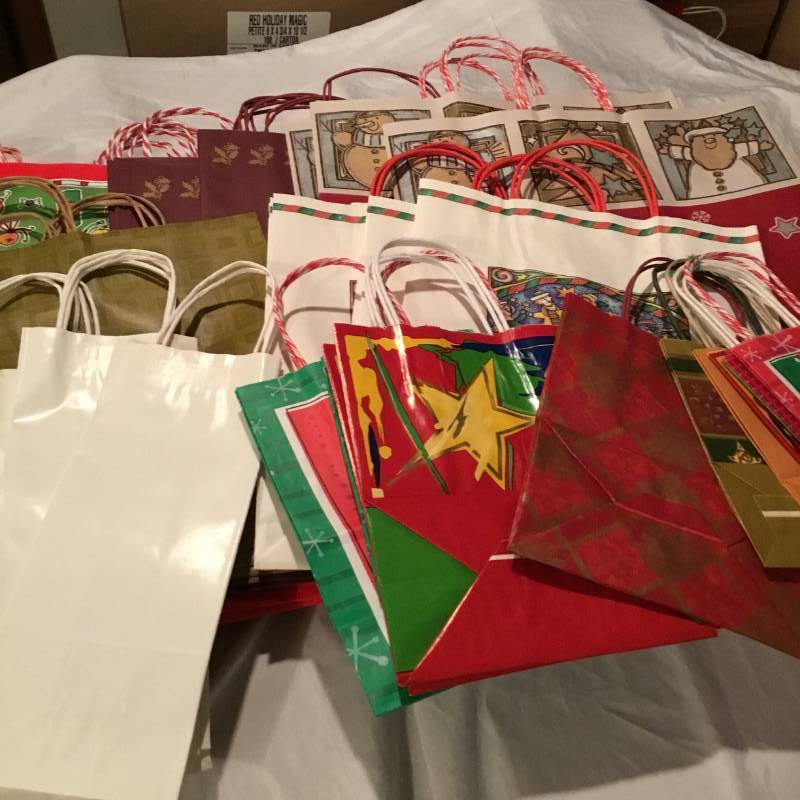 Lot of 50 gift bags - variety of different kinds and sizes.