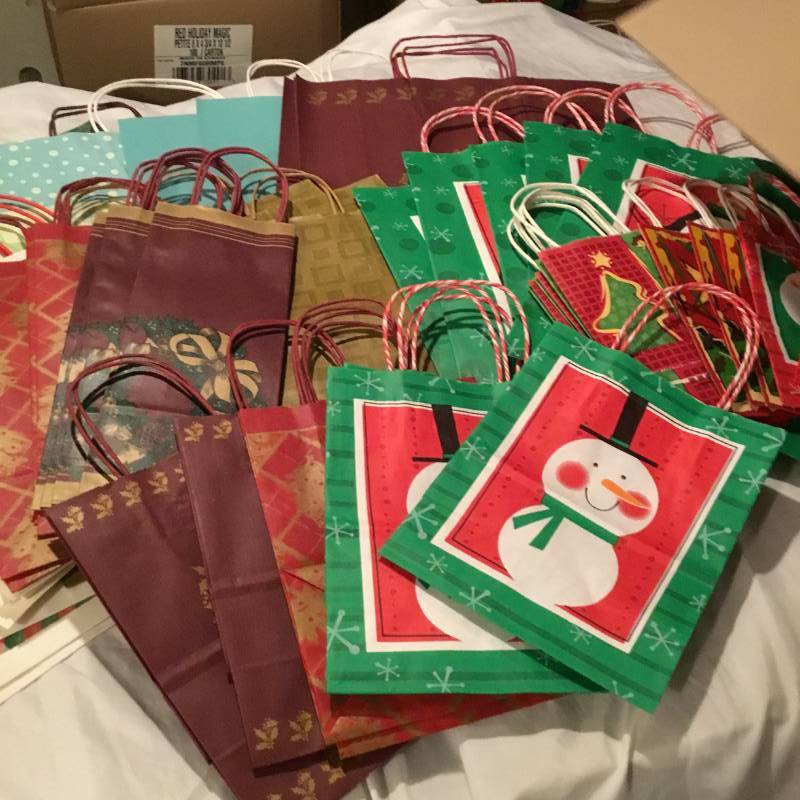 Lot of 50 gift bags - variety of different kinds and sizes.