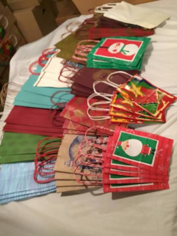 Lot of 50 gift bags - variety of different kinds and sizes.