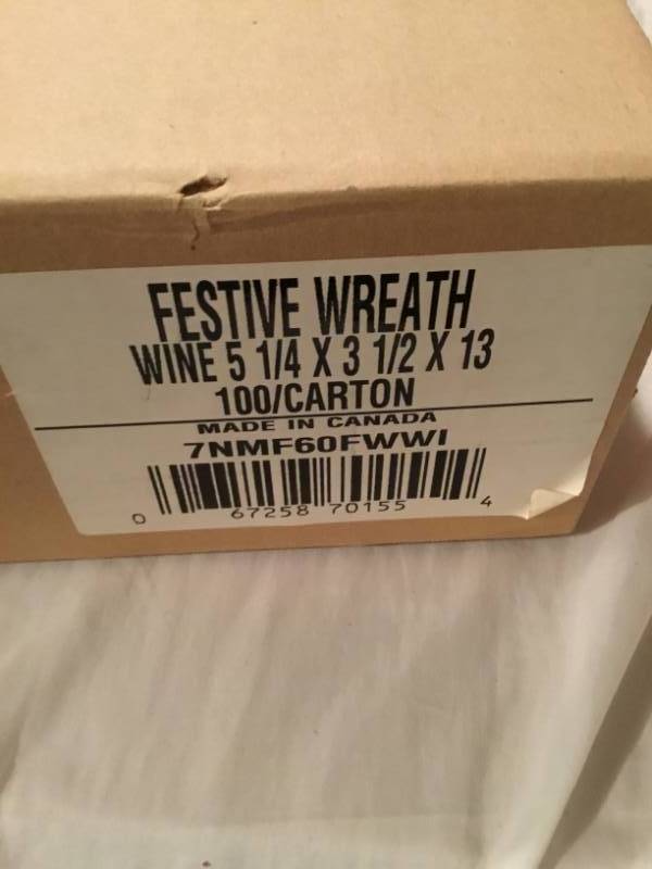 Festive Wreath Wine Bags - 100 count
