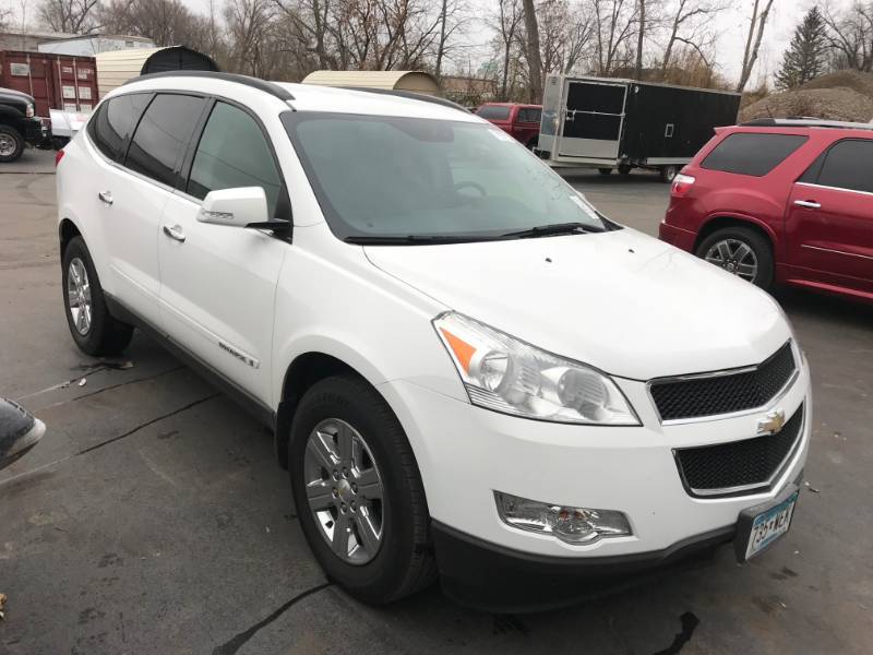 2009 Chevrolet Traverse LT AWD