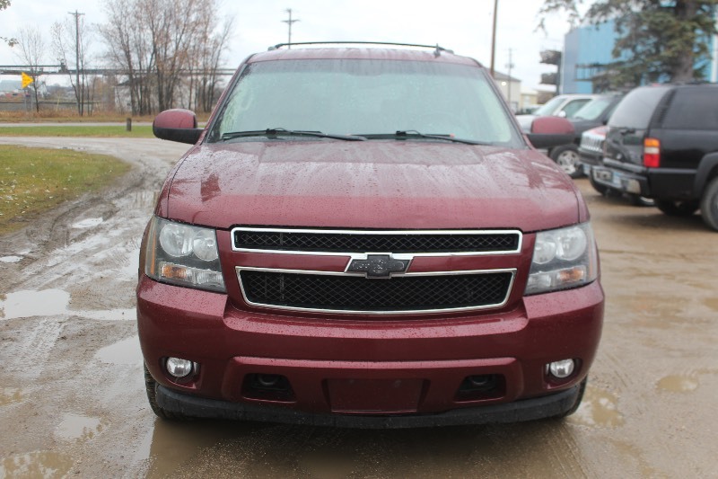 2008 Chevrolet Suburban 1500 LT 4x4 - 2 Owner -