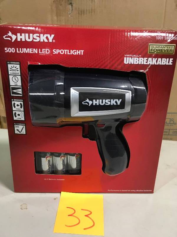 lot 33 image: Husky 500 Lumen LED Compact Unbreakable Spotlight new