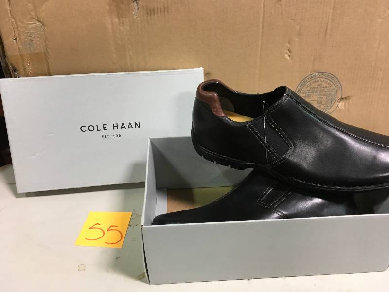 lot 55 image: Cole Haan Mens Zeno Slipon Shoes Black size 11.5 not used