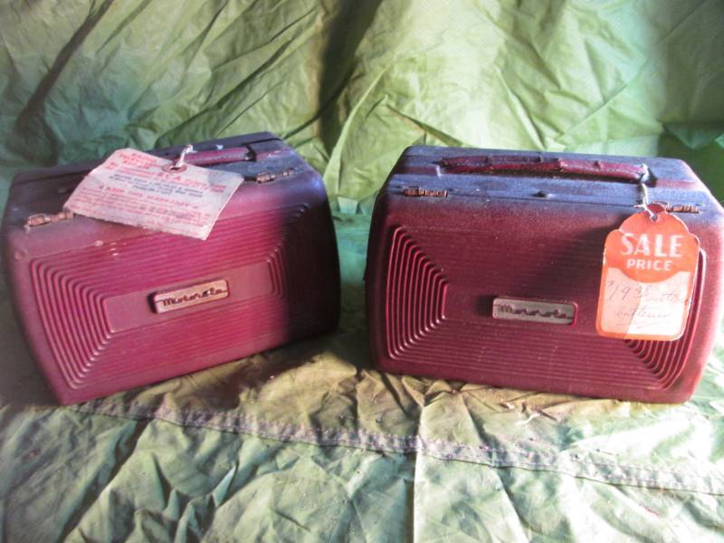 lot 93 image: 2 Small Motorola radios...