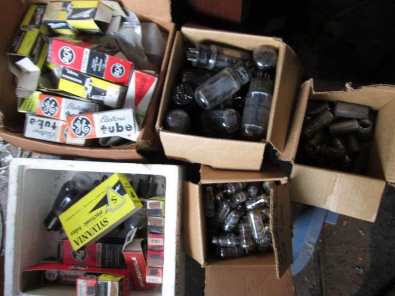 lot 126 image: Lot of assorted radio tubes, some b...