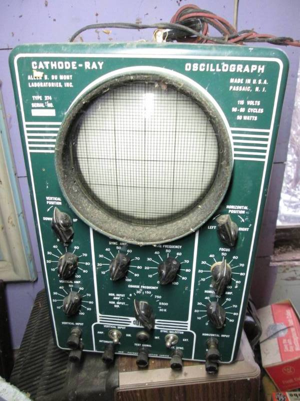 lot 19 image: Cathode Ray Oscillograph...