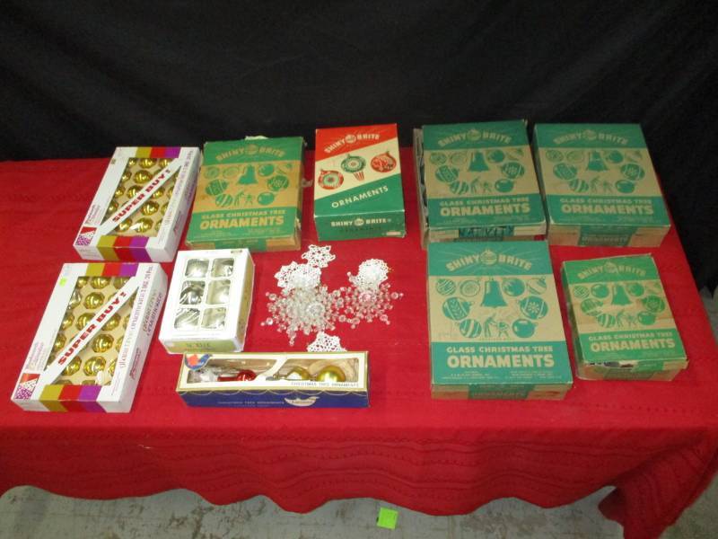 lot 93 image: Blue, gold, silver ornaments, other christmas decorations