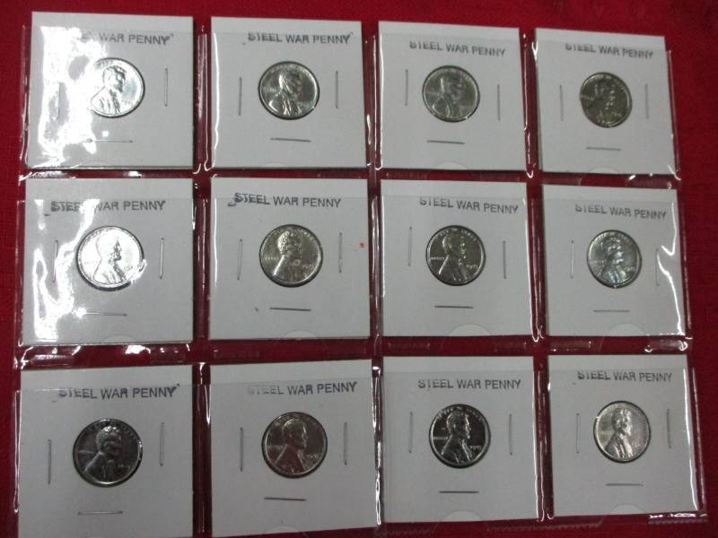 lot 100 image: 12 Steel War Pennies