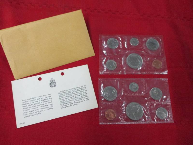 lot 102 image: 1968-1972 Canada Mint Sets