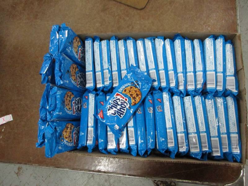 lot 134 image: 40 Chips ahoy Treat