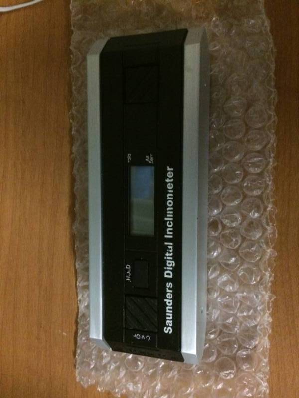 lot 39 image: SAUNDERS DIGITAL INCLINOMETER
