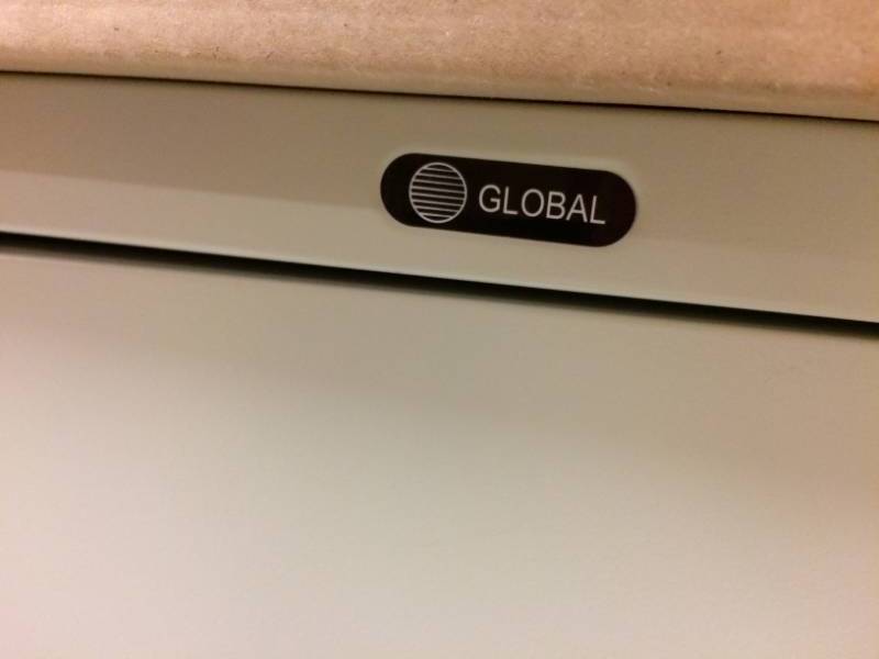 Global Steel Locking Storage Cabinet With Shelf &amp Key - Excellent Condition