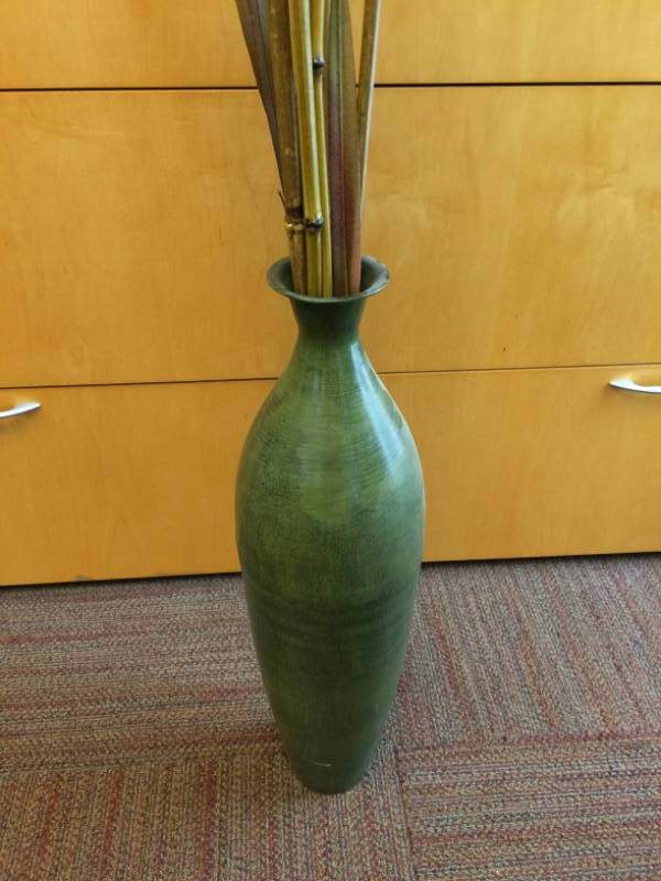 Beautiful Tall Bamboo With Metal Vase - Excellent Condition