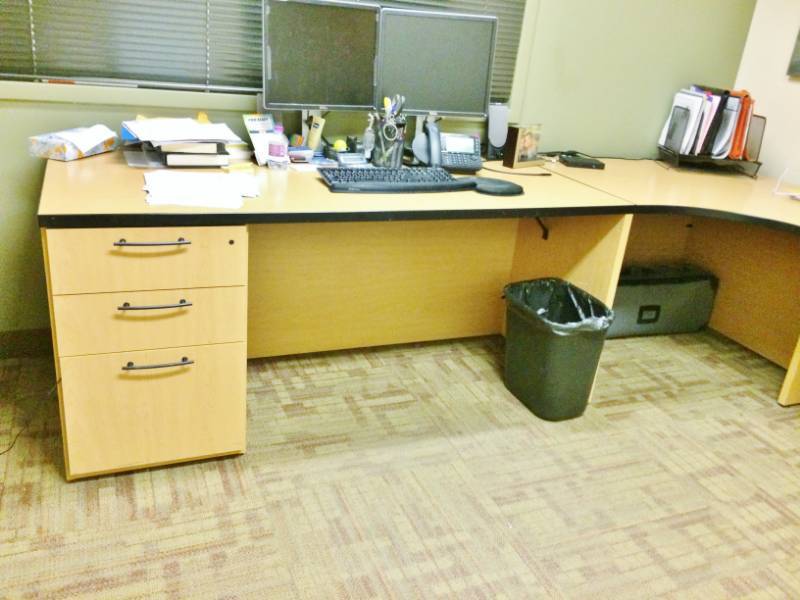 Stunning High Quality&nbspNational Office Furniture Executive Office Workstation - Upper Cabinets Included - All contents &amp Chairs Not Included - Like New Condition&nbsp&nbsp