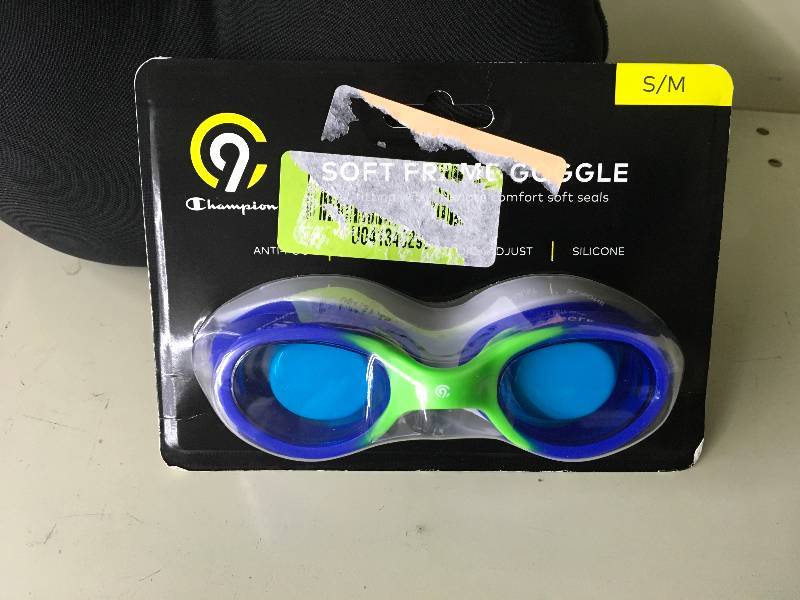 lot 336 image: Speedo Goggles