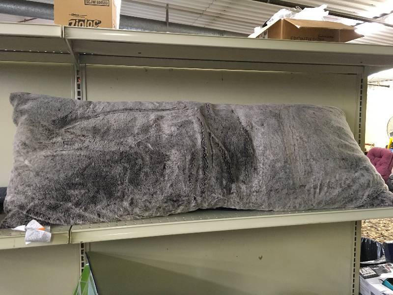 lot 342 image: Body Pillow, Retail $14.99