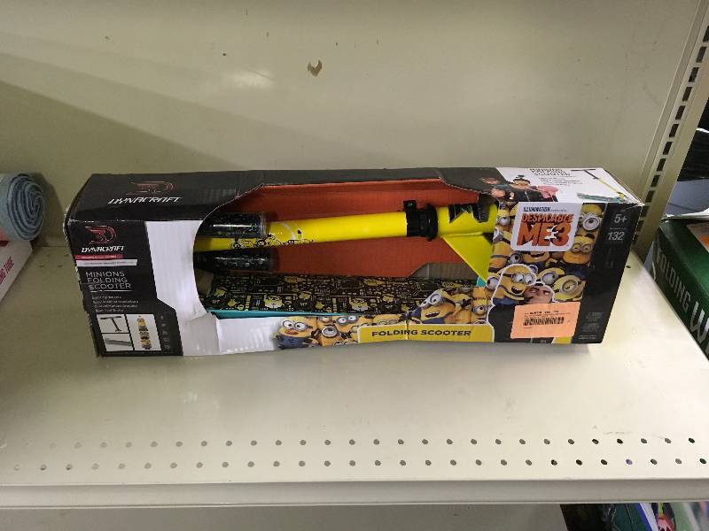 lot 344 image: Minions Folding Scooter