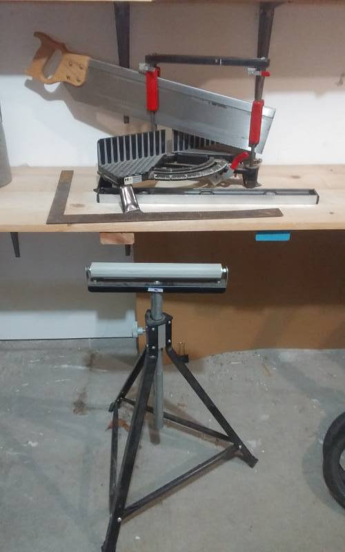 lot 61 image: Material Rack, Miter Box & Saw, Level, Square