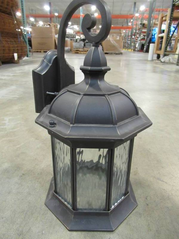 lot 224 image: 1 Kichler Brunswick 16.06-in H Olde Bronze Medium Base (E-26) Outdoor Wall Light 39470