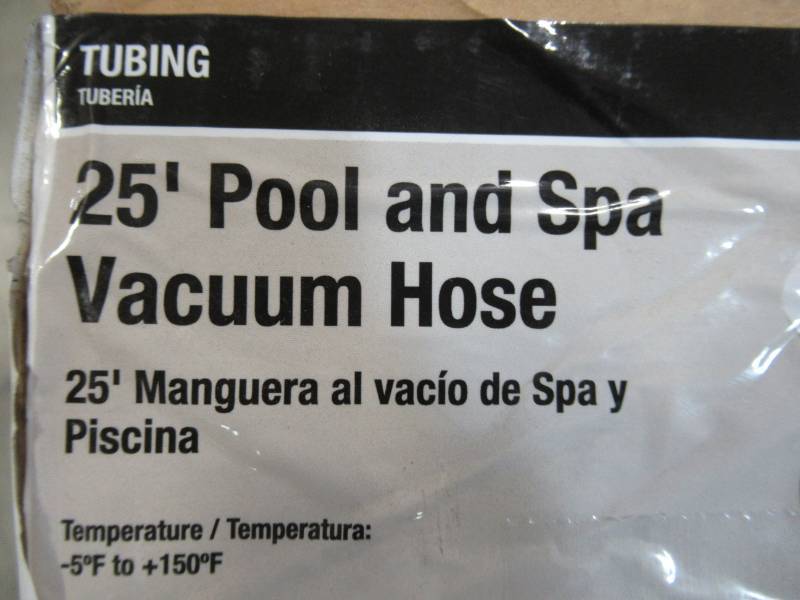 lot 254 image: Everbilt 1-12 in. I.D. x 25 ft. Polyethylene Pool and Spa Hose, Model 1000017953