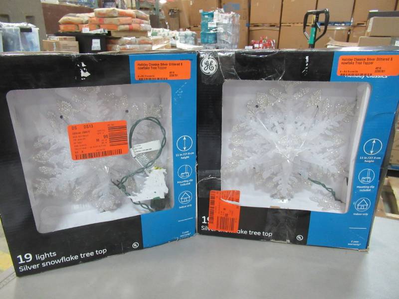 lot 72 image: 2 GE Holiday Classics Silver Glittered Snowflake Tree Topper, Model 71241HD - Broken