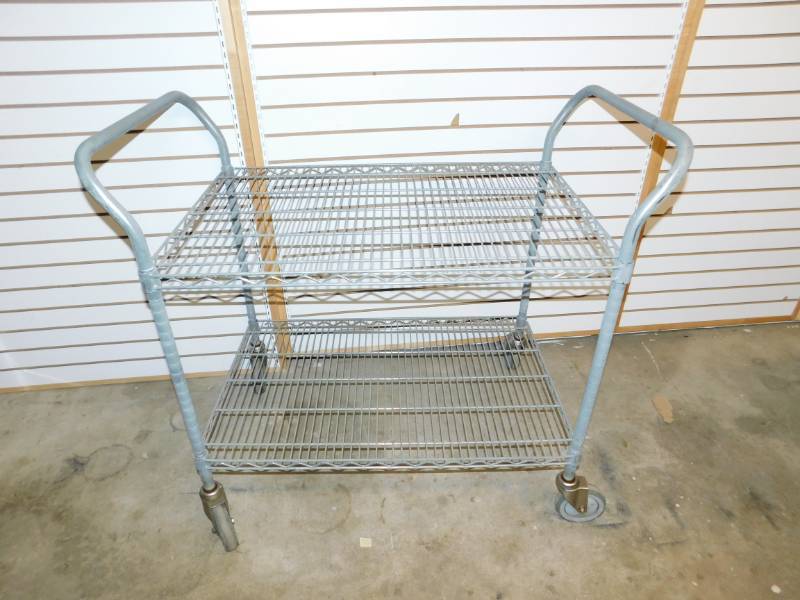 lot 19 image: Wire Cart On Wheels