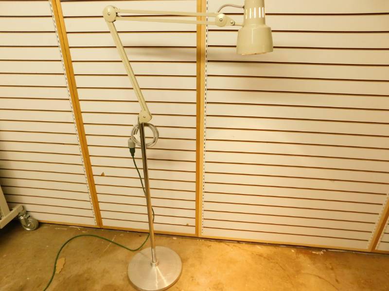 lot 30 image: Examination Lamp On Adjustable Stand