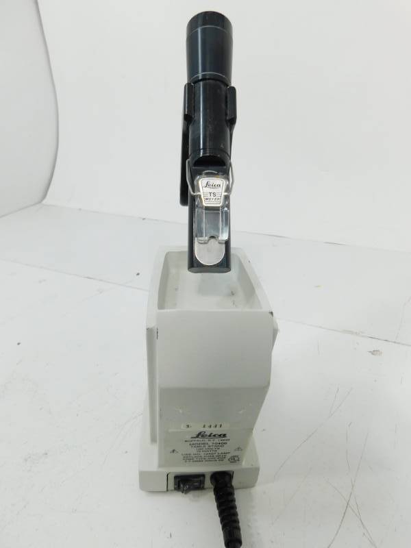 lot 38 image: Leica 10400A Table Stand Refractometer