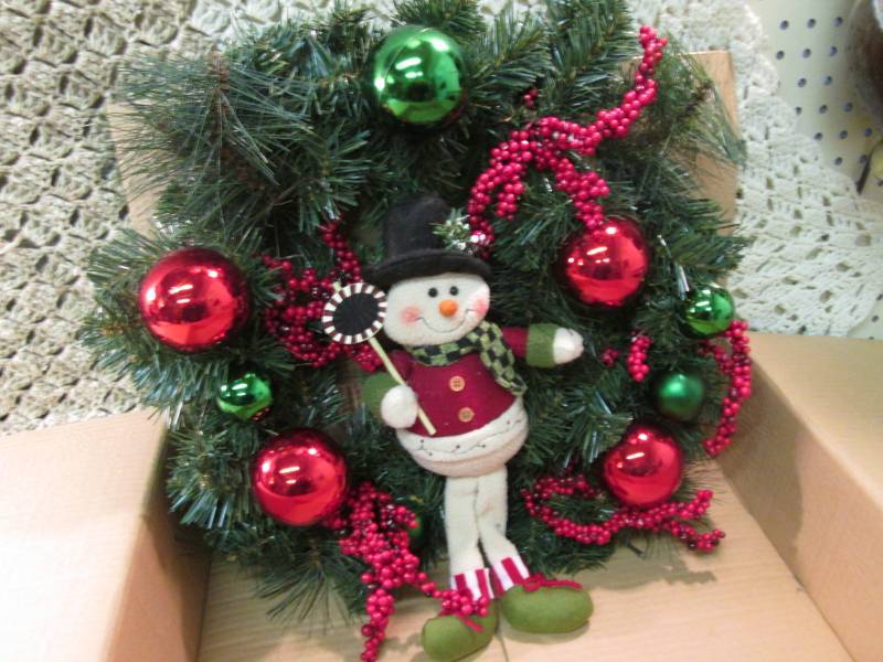 21 Light Up Snowman Wreath New in ...