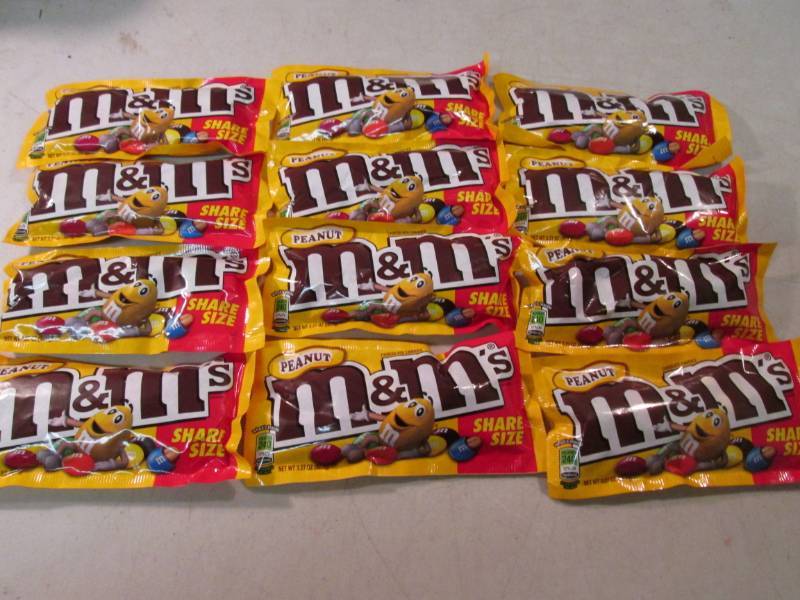 12 Share Size Bags of Peanut M&Ms ...