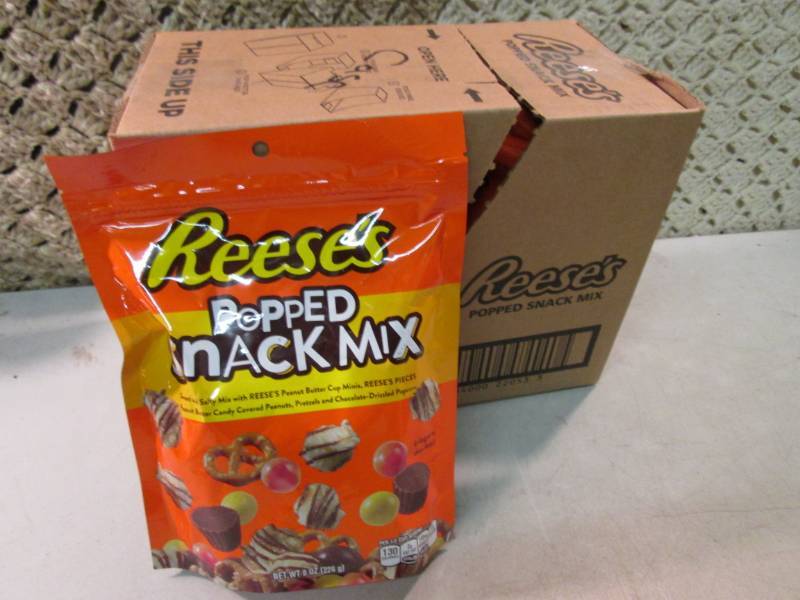 Case of 5 Bags of Reeses Popped Sna...