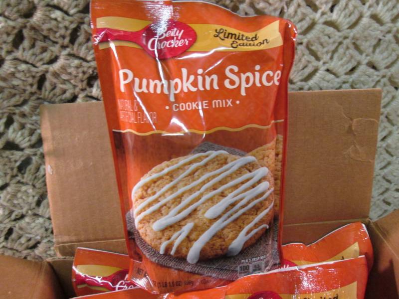 Case of 12 Bags of Betty Crocker Pu...
