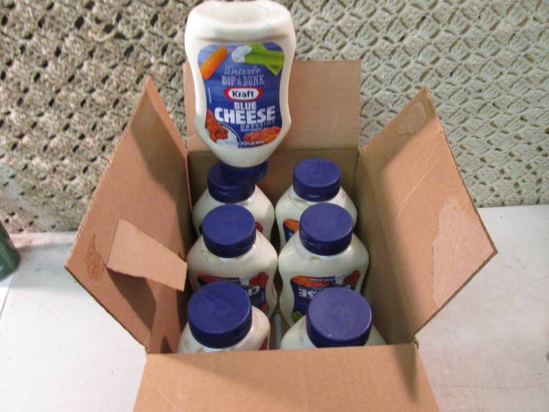 Case with 7 Bottles of Kraft Blue C...