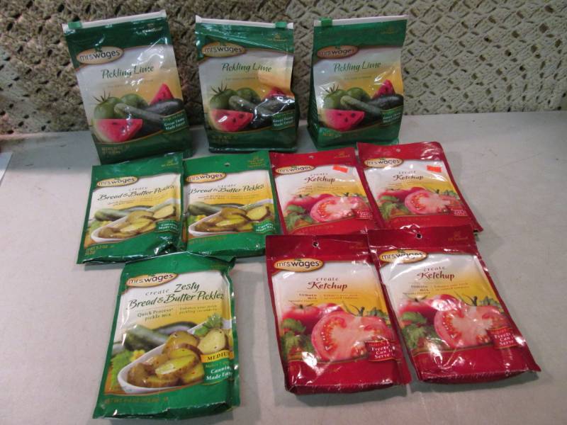 Mix Lot of Pickling and Tomato Mixe...
