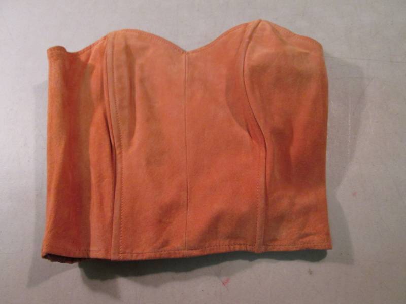 Chia Leather Top Size Medium  RMWS...