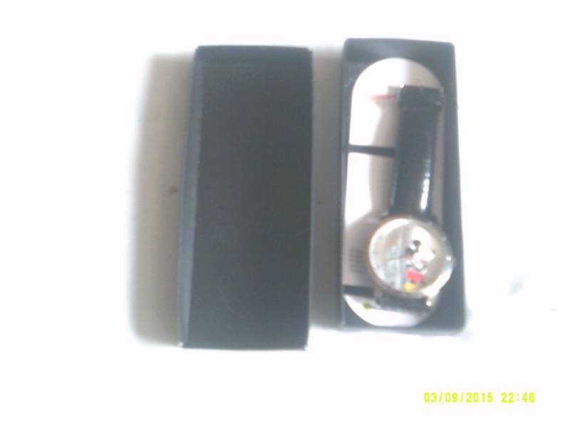 DISNEYS MICKEY MOUSE WATCH