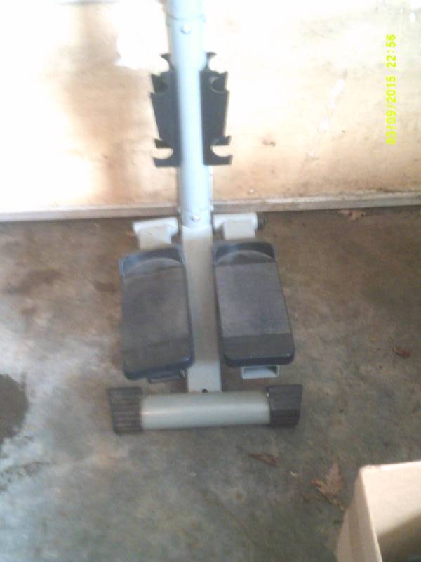 EZ STEP EXCERSISE MACHINE