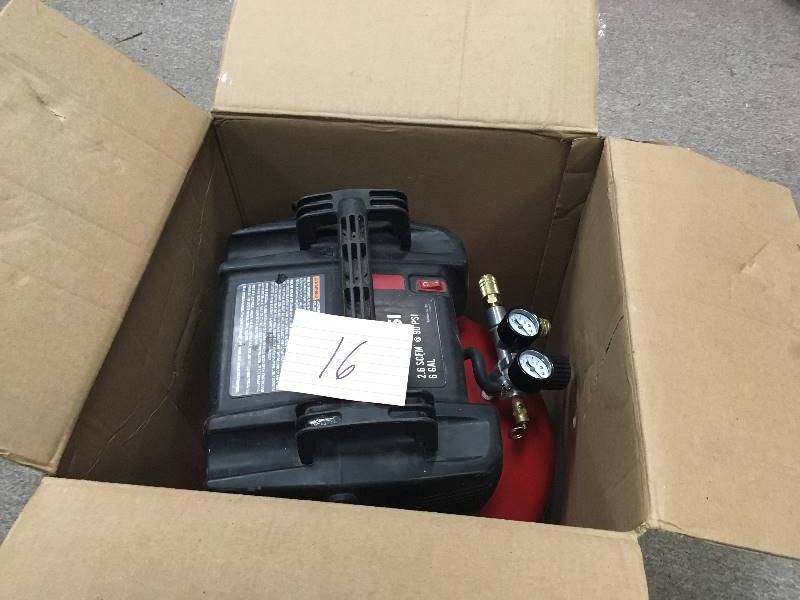lot 16 image: PORTER-CABLE 6-Gallon Portable Electric Pancake Air Compressor Used in good working cond.
