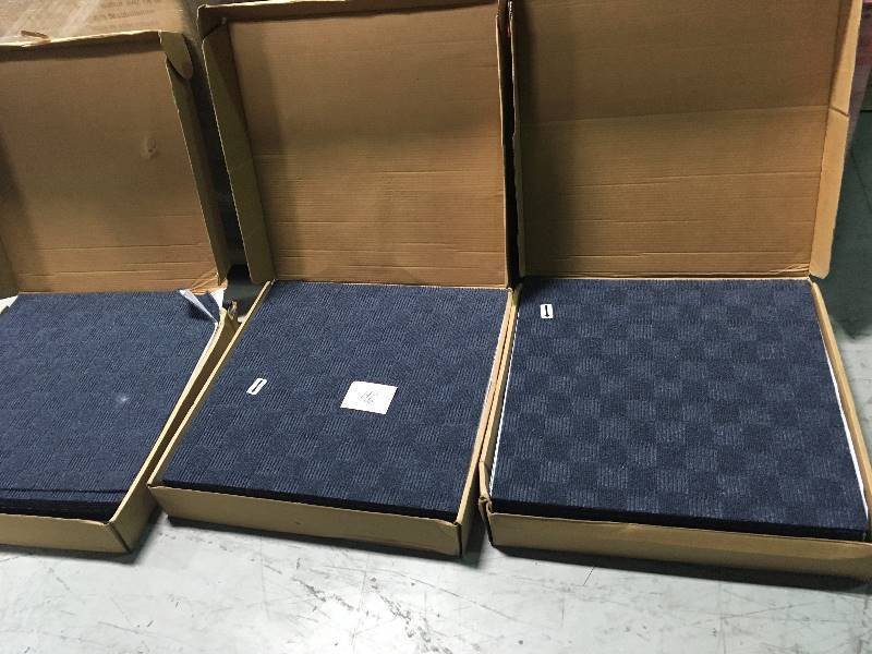 lot 46 image: 24x 24 Carpet Tile Peel and Place - Crochet (Ocean Blue) (60sq.ft.) 15 tiles LOT 3 CASES not used