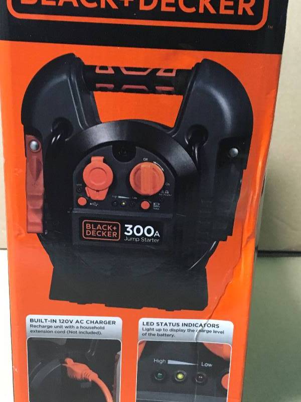 lot 70 image: Black and Decker J312B 300 Amp Portable Jump Starter  in good working condition