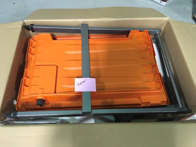 lot 98 image: RIDGID 7 in. Tile Saw with Stand in like new condition