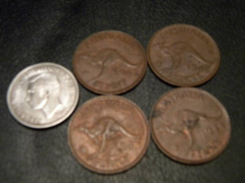 Australian Coins - 1946 50% Silver Florin & 4 Large One Penny