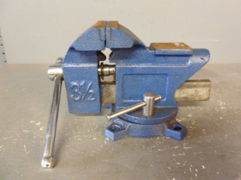 Bench Vise