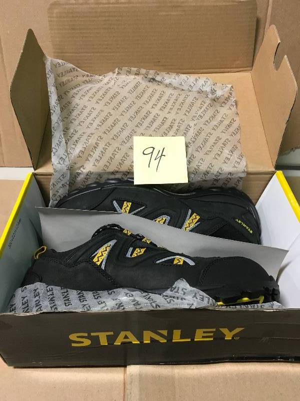 lot 94 image: Stanley Trench Low Mens Size Black LeatherMesh Composite Toe Waterproof Work Shoe SIZE 9 not used