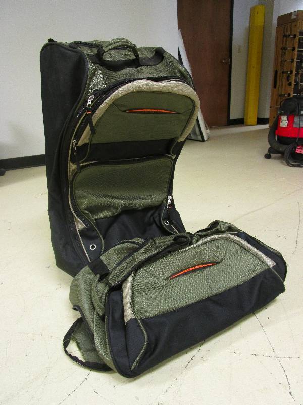 2-PIECE TRAVEL BAG SET