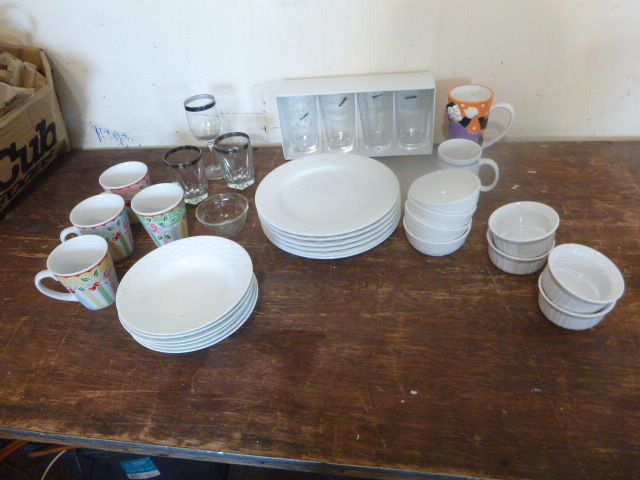 Gibson Dishware