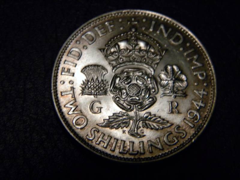 1944 Great Britain 50% Silver Two Shilling