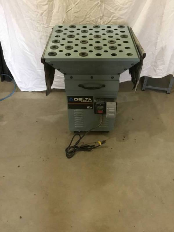 lot 5 image: Delta Sand Trap  on wheels  2X2 top -  50880 Model
